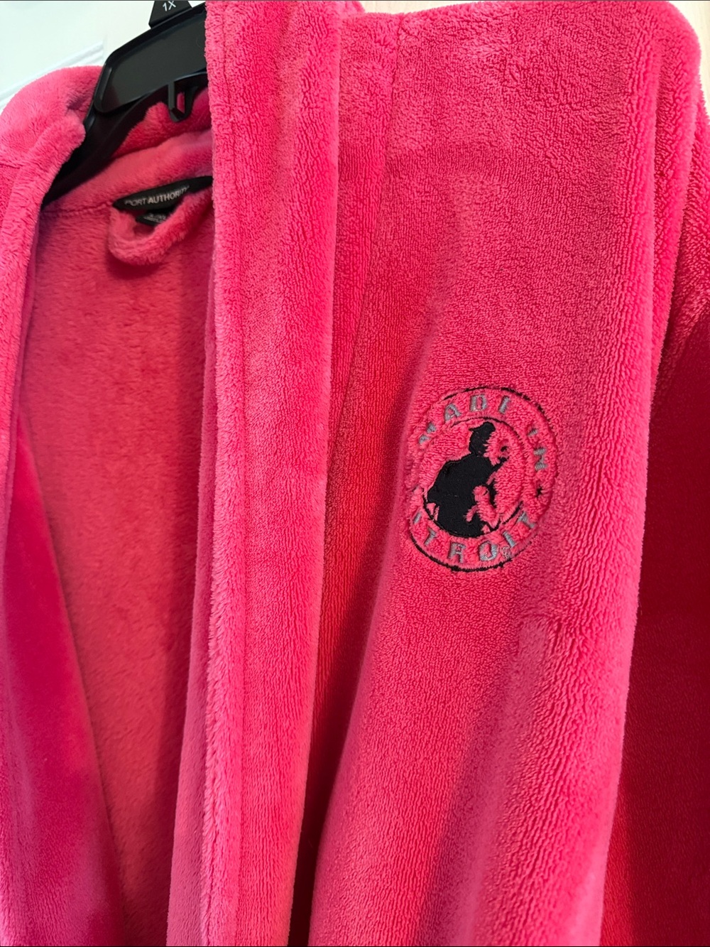 Made In Detroit Plush Full Length Robe Size L/XL
